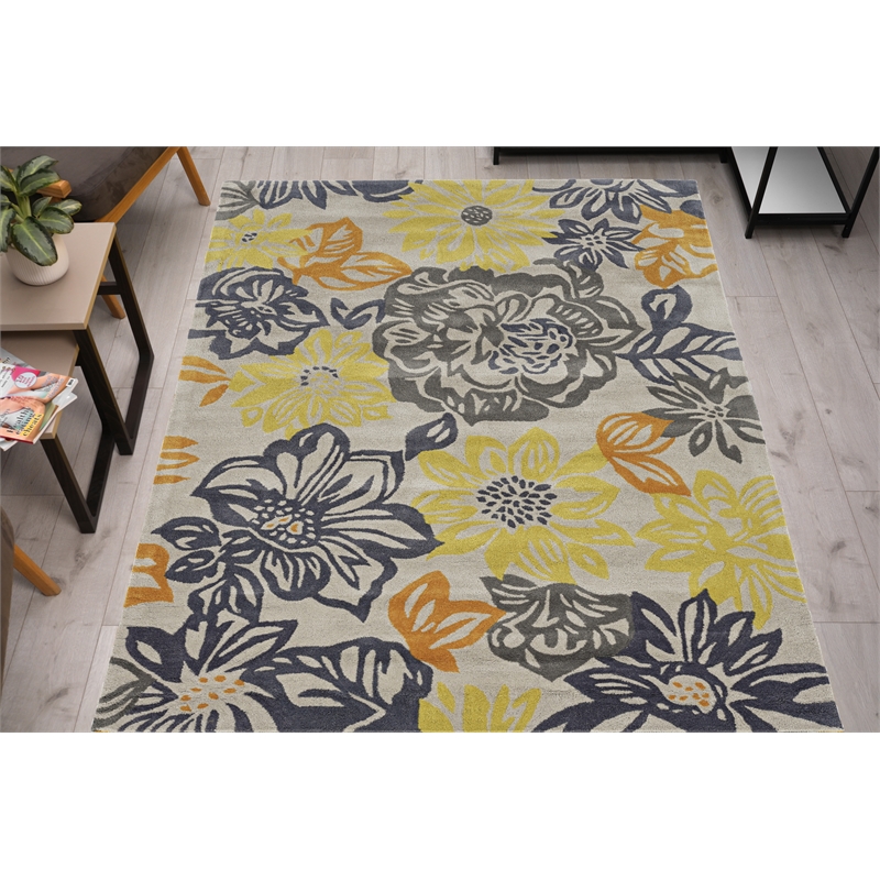 Linon Trio Benton Hand Tufted Polyester 5'x7' Rug in Gray