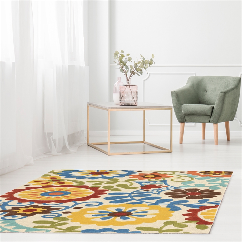 Linon Trio Frond Hand Tufted Polyester 5'x7' Area Rug in Ivory