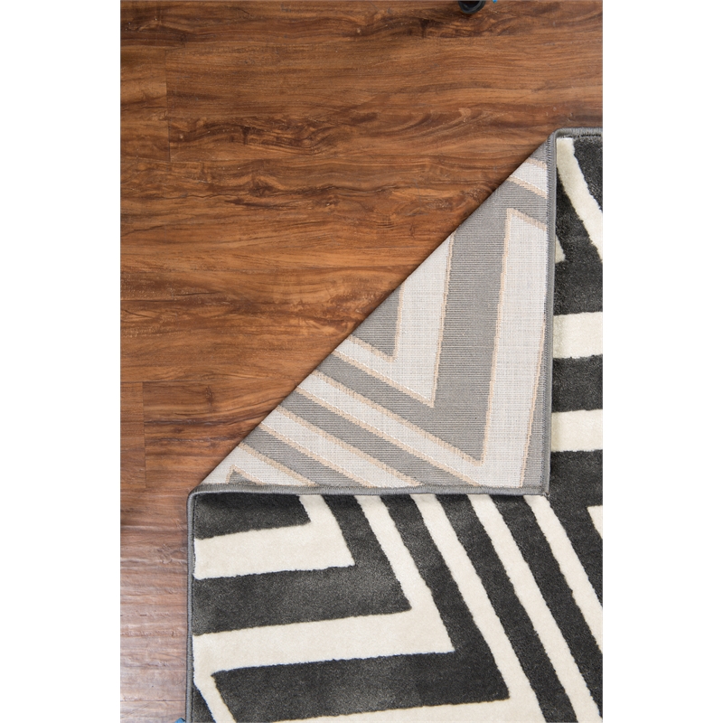 Linon Trio Dandelion Hand Tufted Polyester 5'x7' Rug in Gray