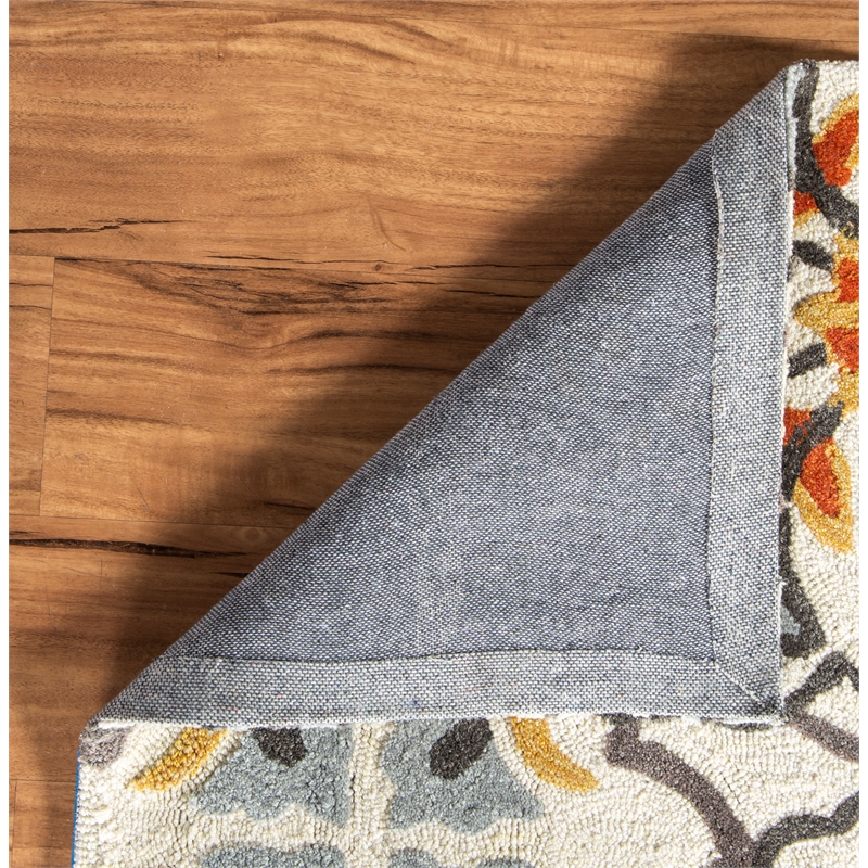 Linon Trio Dandelion Hand Tufted Polyester 8'x10' Rug in Gray