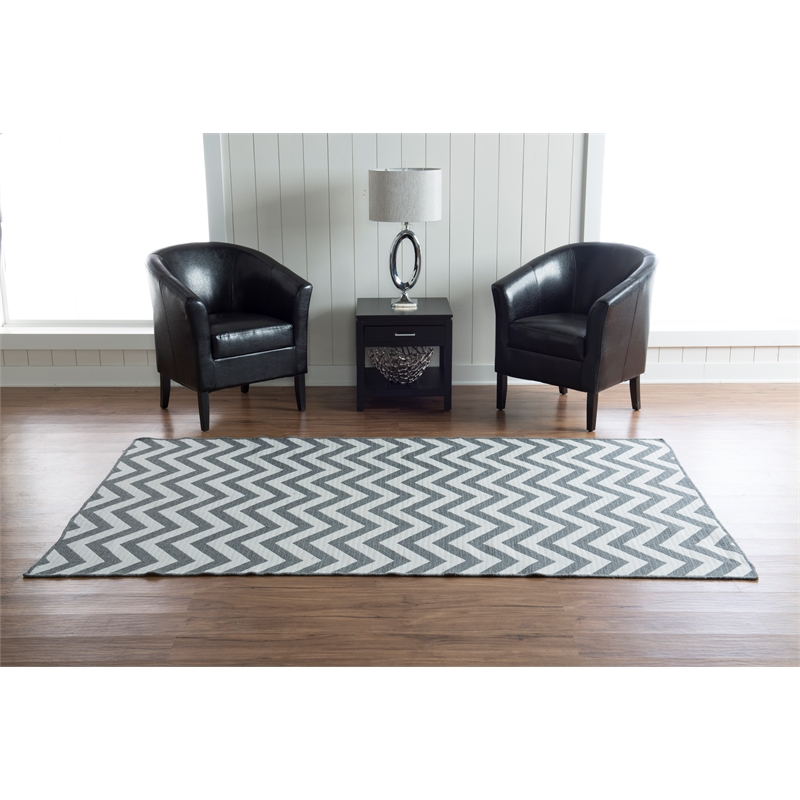 Linon Salonika Chevron Reversible Woven Wool 5'x8' Rug in Gray