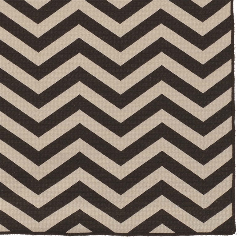 Linon Salonika Chevron Reversible Woven Wool 5'x8' Rug in Brown