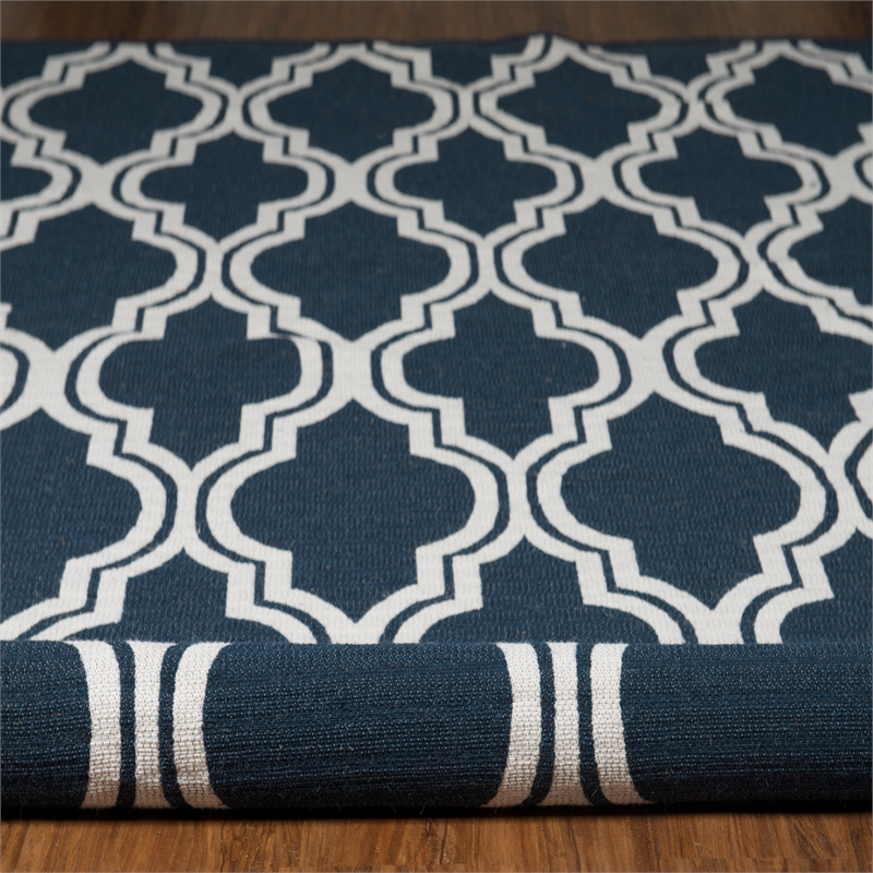 Linon Salonika Quatrefoil Reversible Woven Wool 5'x8' Rug in Blue