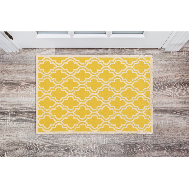 Linon Silhouette Quatrefoil Hand Hooked Wool 1'10