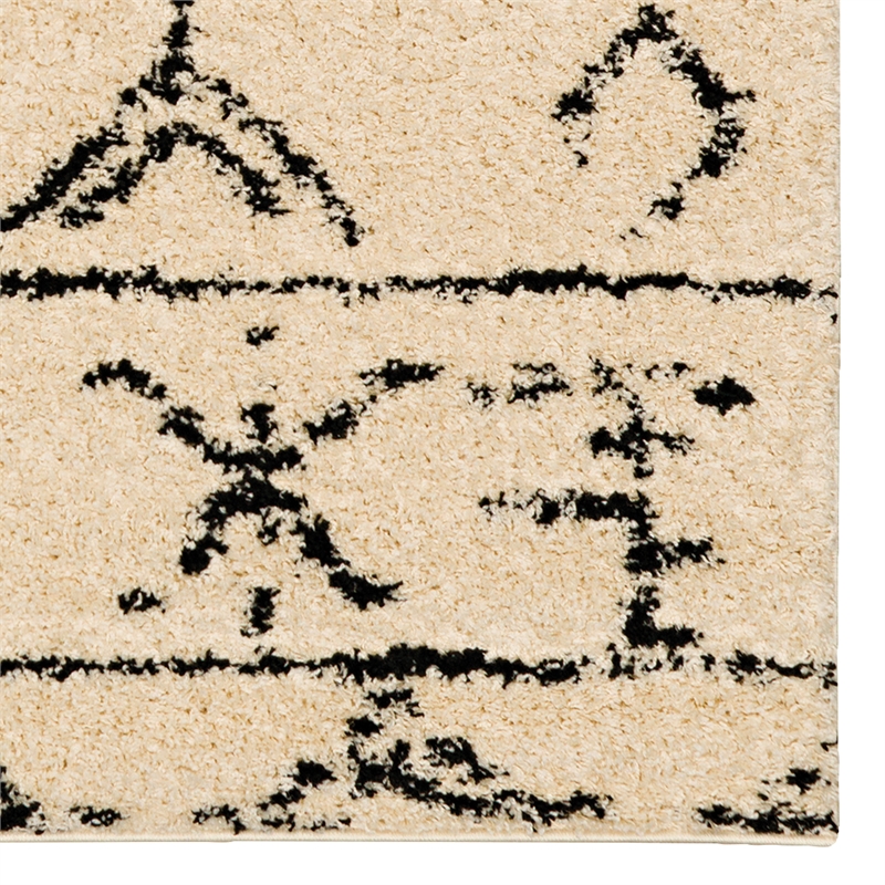 Linon Moroccan Atlas Power Loomed Polypropylene 5'x7' Rug in Ivory