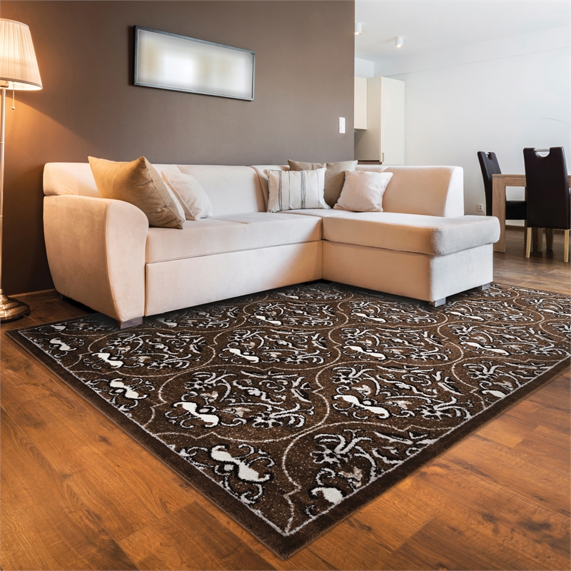 Linon Elegance England Power Loomed Polypropylene 8'x10' Rug in Brown