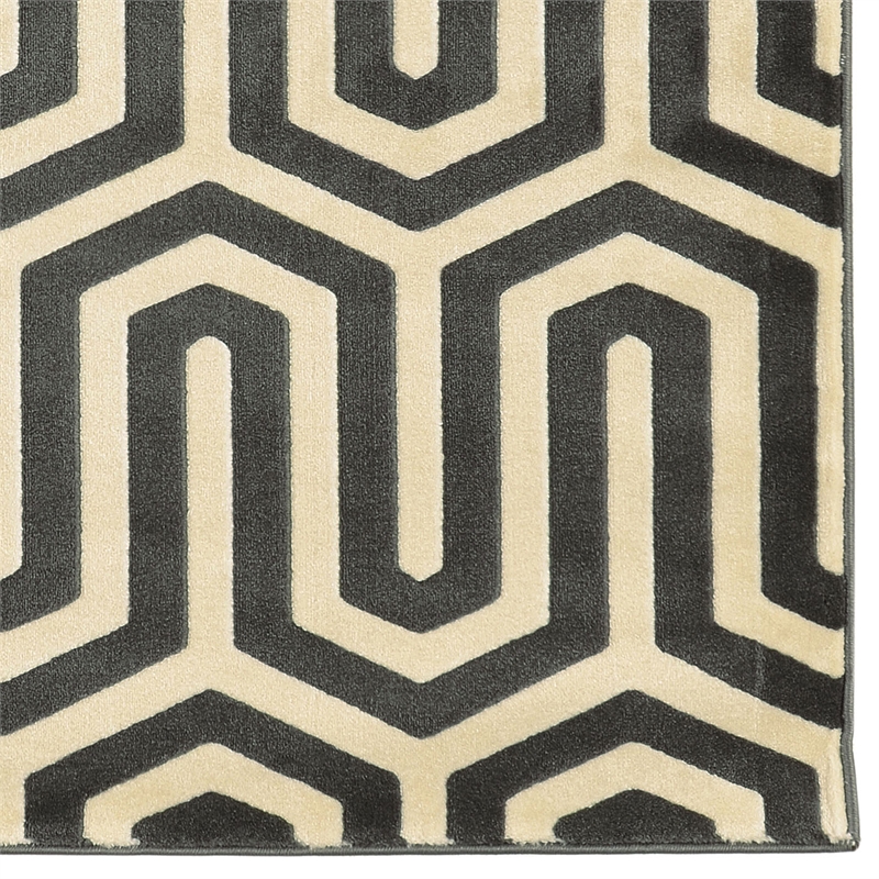 Linon Roma Tangent Power Loomed Polypropylene 8'x10' Rug in Gray