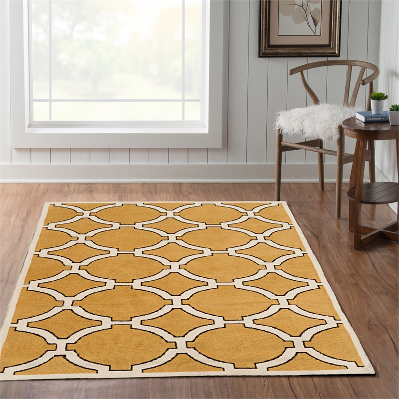 Linon Geo Kelli Hand Tufted Microfiber Polyester 5'x7' Rug in Yellow