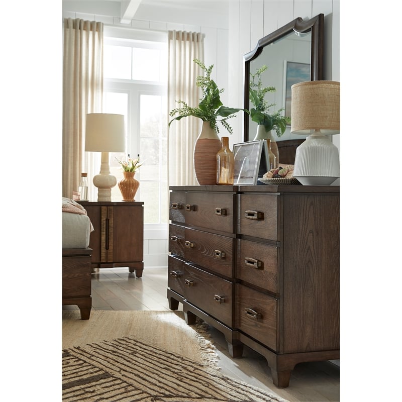 Salt Life Home Sugar Mill Spiced Rum Bachelor Chest