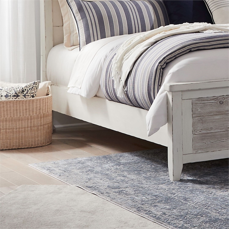 Liberty Furniture Backroads Queen Sleigh Bed - White