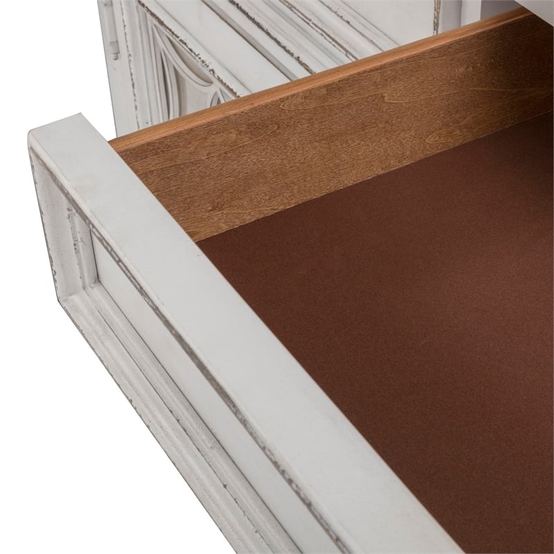 Liberty Furniture Magnolia Manor Hutch & Buffet - White
