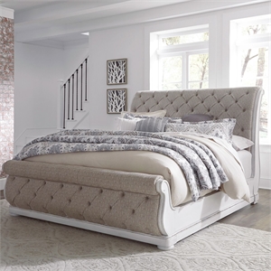 Liberty Furniture Magnolia Manor California King Upholstered Sleigh Bed - White