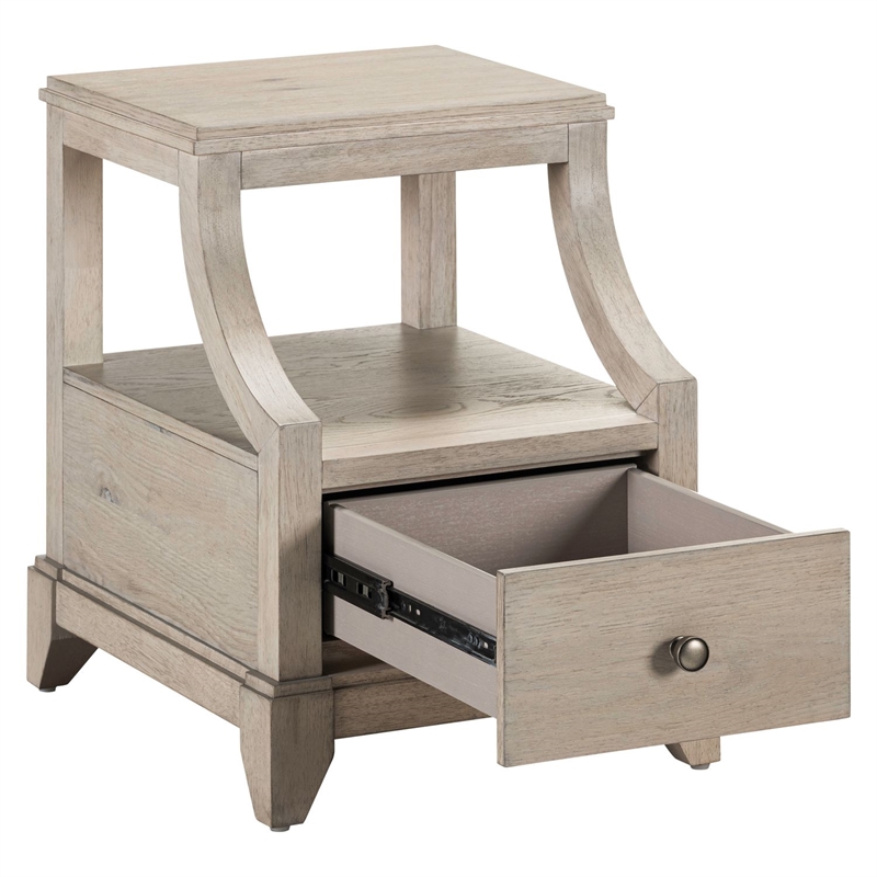 Liberty Furniture New Haven Chairside Table - White W18 x D22 x H24