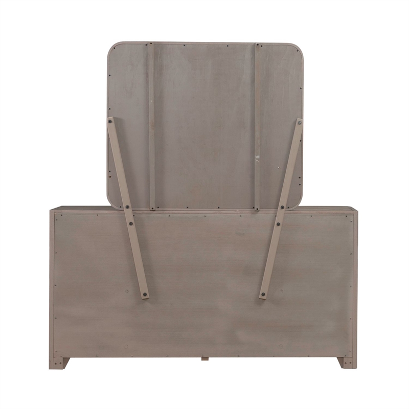 Liberty Furniture South Bend California King Bed Dresser Mirror Chest Nightstand