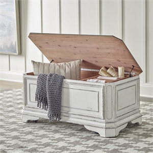 Liberty Furniture Magnolia Manor Storage Trunk - White