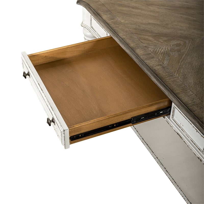 Liberty Furniture Magnolia Manor Oversized Square Cocktail Table White