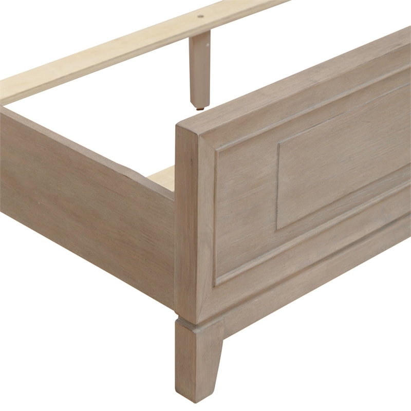 Liberty Furniture Brentwood Queen Panel Bed - Brown