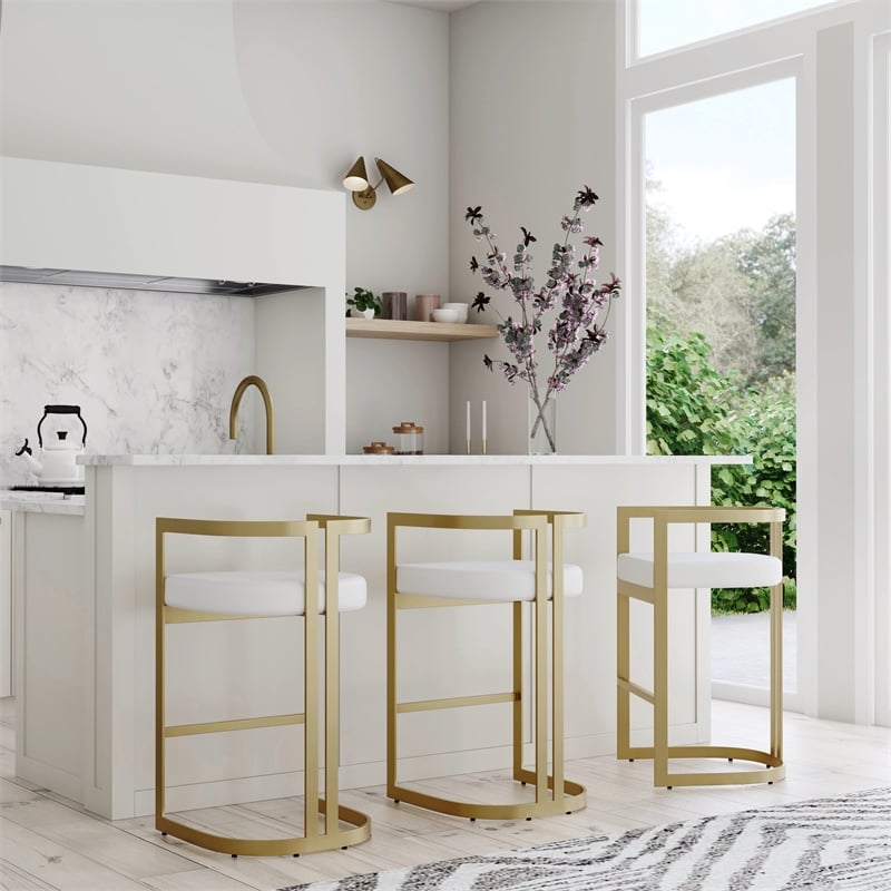 Butler Specialty Company Clarence Faux Leather 35