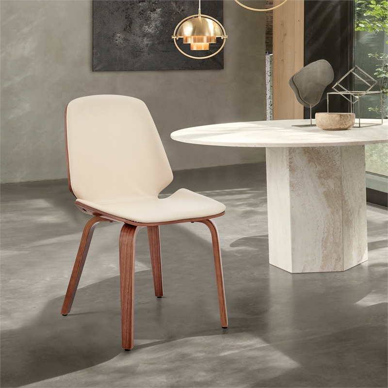 Armen Living Brinley 18