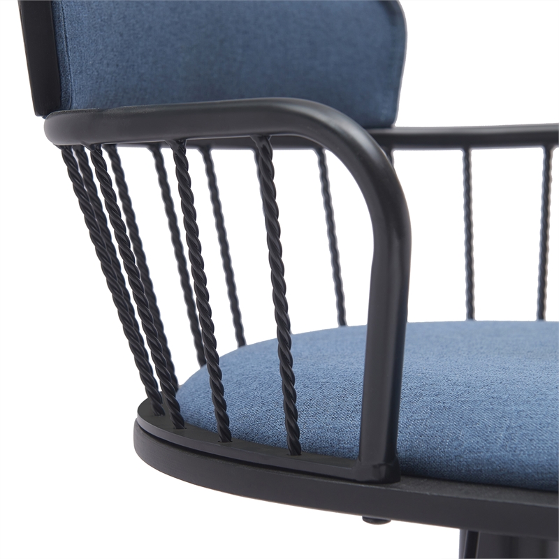 Armen Living Nash 33