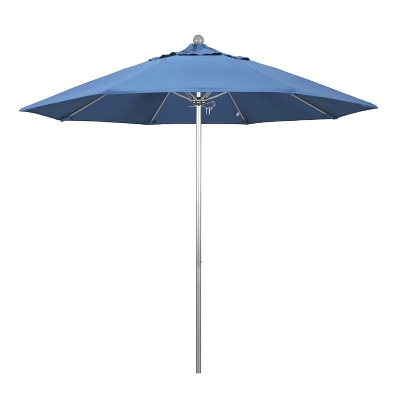 California Umbrella Venture 9' Silver Market Umbrella in Frost Blue