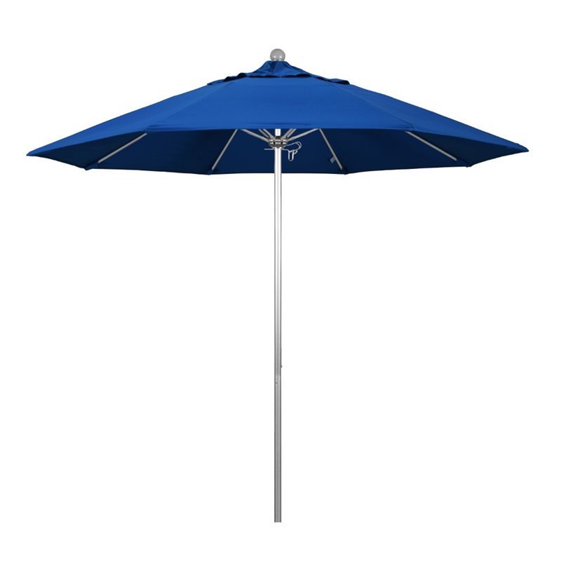 California Umbrella Venture 9' Silver Market Umbrella in Blue