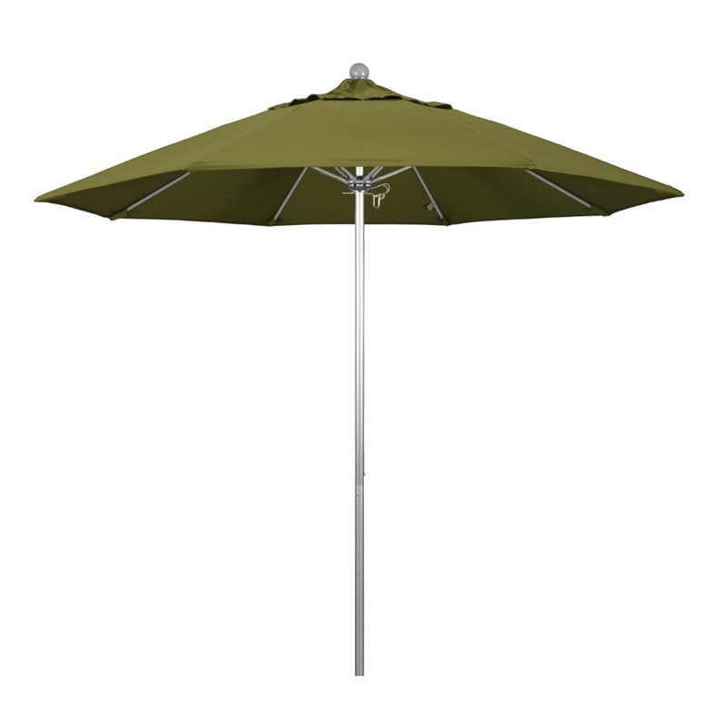 California Umbrella Venture 9' Silver Market Umbrella in Palm