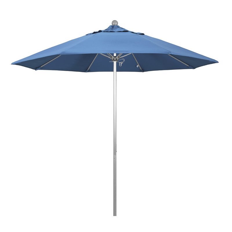 California Umbrella Venture 9' Silver Market Umbrella in Capri