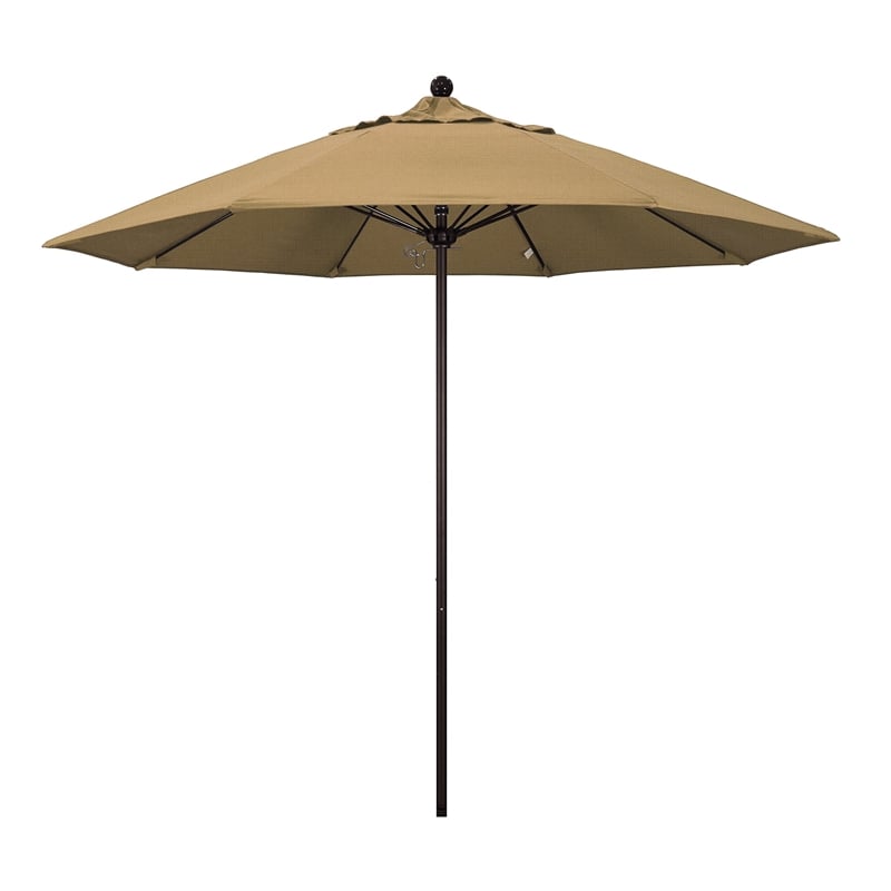 California Umbrella Venture 9' Bronze Market Umbrella in Straw