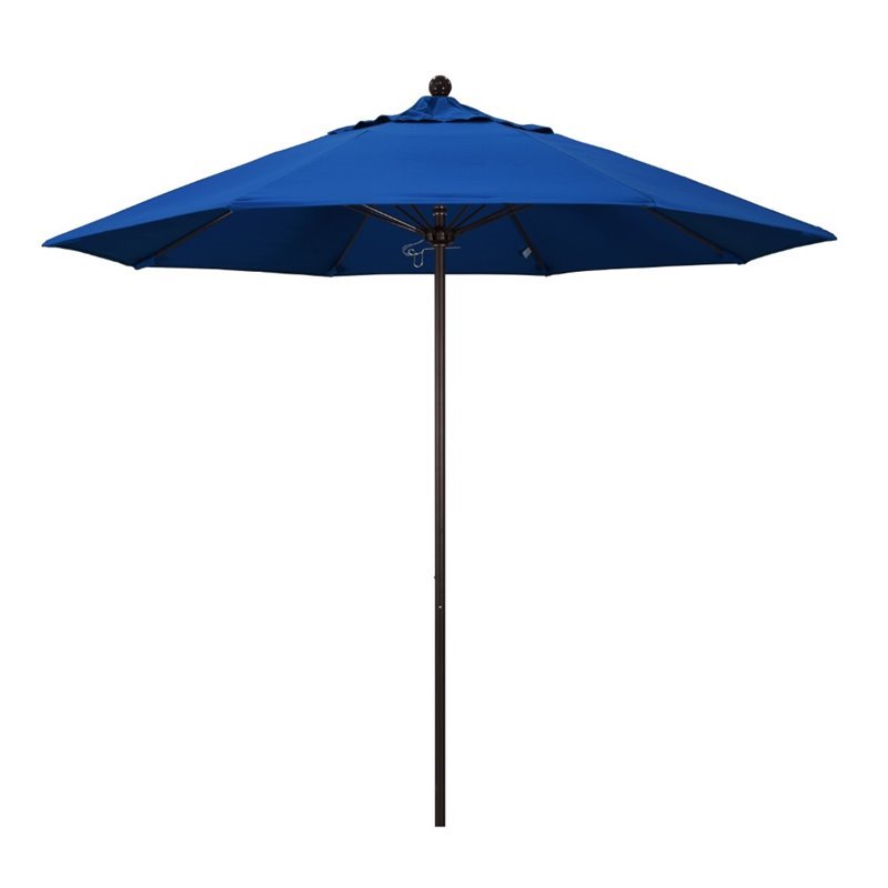California Umbrella Venture 9' Bronze Market Umbrella in Blue