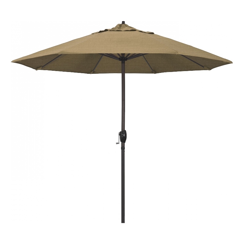 Casa 9' Auto Tilt Crank Lift Aluminum Patio Umbrella in Olefin Straw Fabric