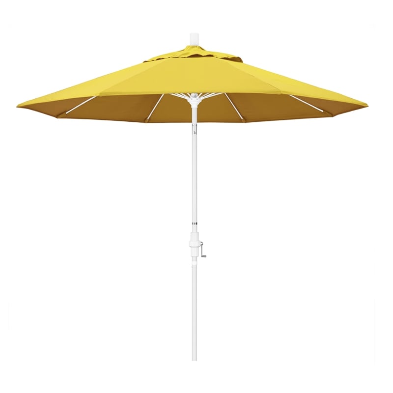 California Umbrella 9' Patio Umbrella in Lemon