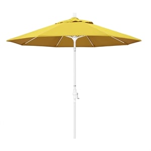 California Umbrella 9' Patio Umbrella in Lemon