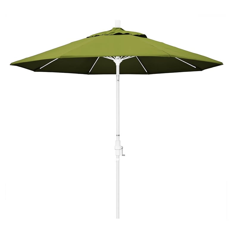 California Umbrella 9' Patio Umbrella in Kiwi
