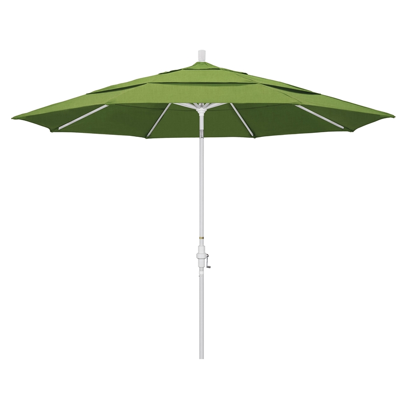 California Umbrella 11' Patio Umbrella in Spectrum Cilantro