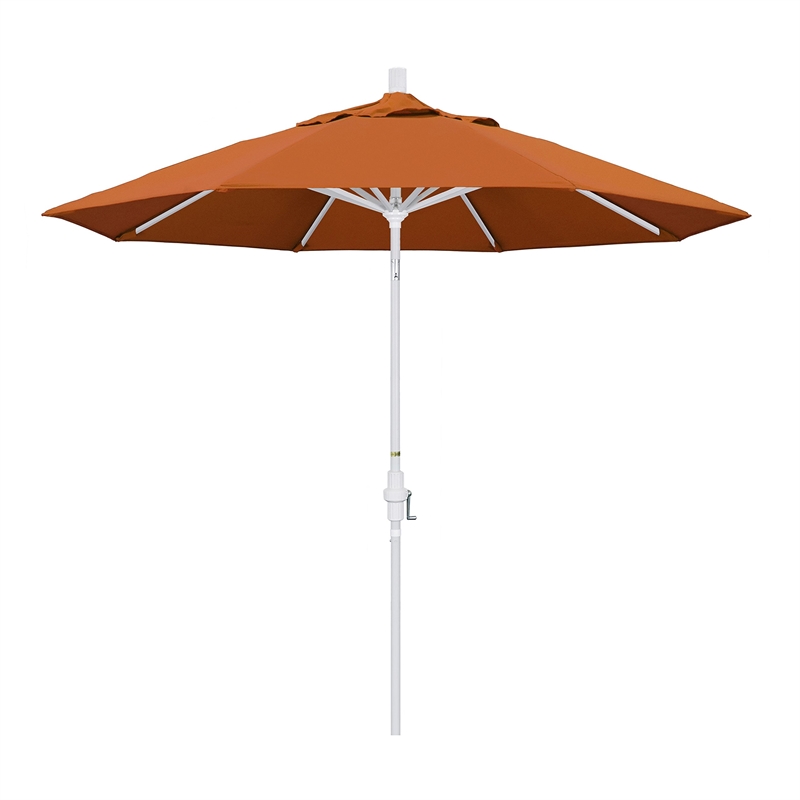 California Umbrella 9' Patio Umbrella in Tuscan
