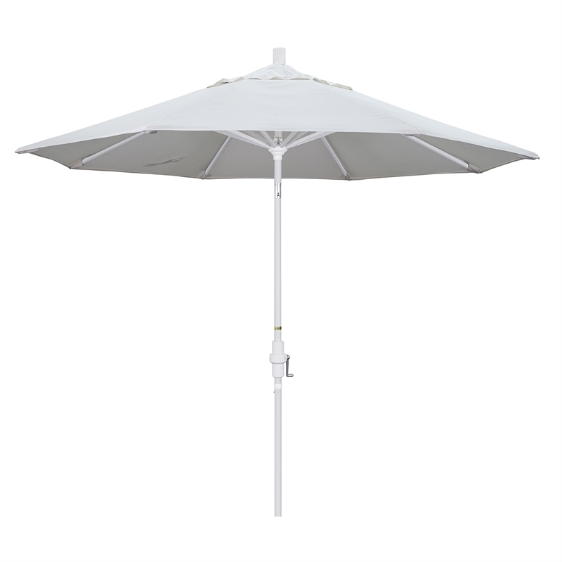 California Umbrella 9' Patio Umbrella in Natural