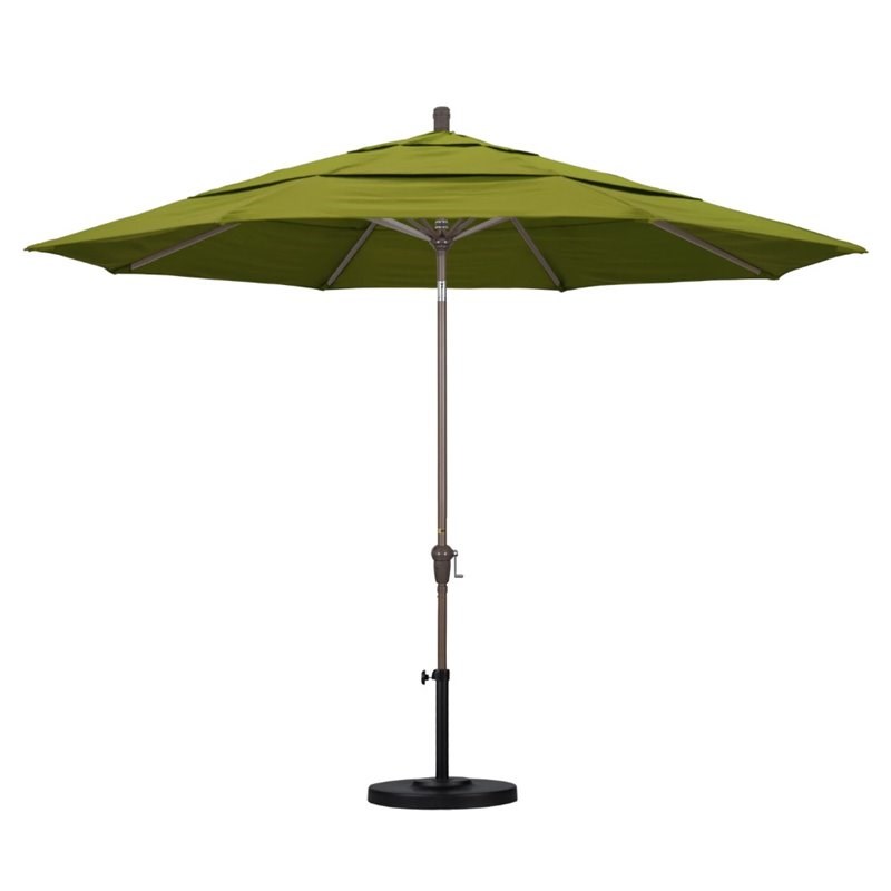 California Umbrella 11' Patio Umbrella in Kiwi