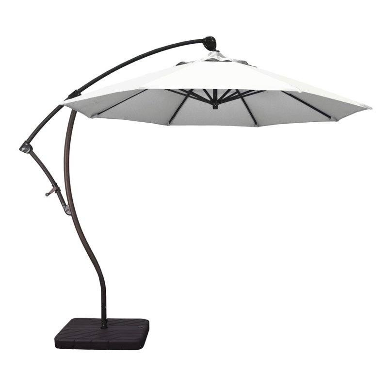 California Umbrella 9' Cantilever Umbrella in Natural