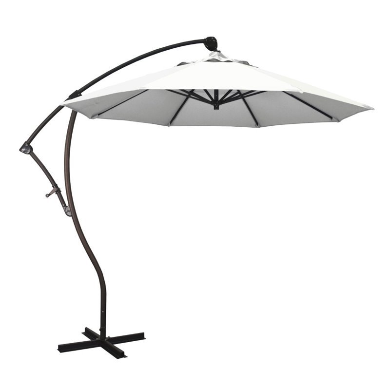 California Umbrella 9' Cantilever Umbrella in Natural