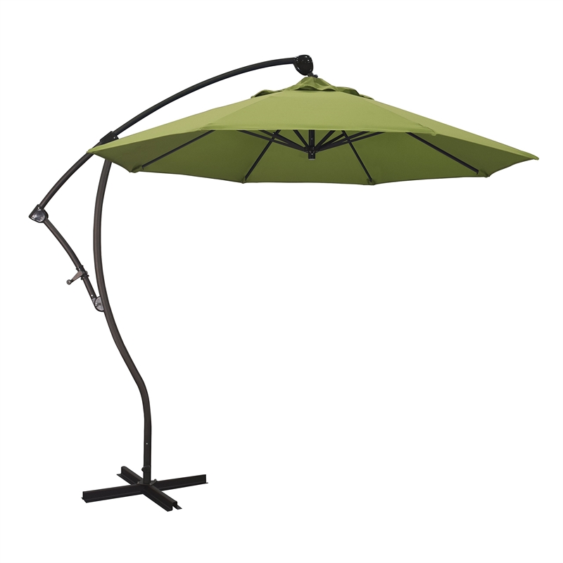 California Umbrella 9' Cantilever Umbrella in Macaw