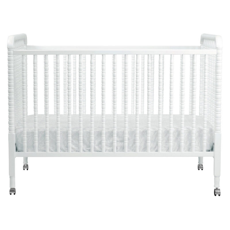 DaVinci Jenny Lind 3-in-1 Convertible Crib in White