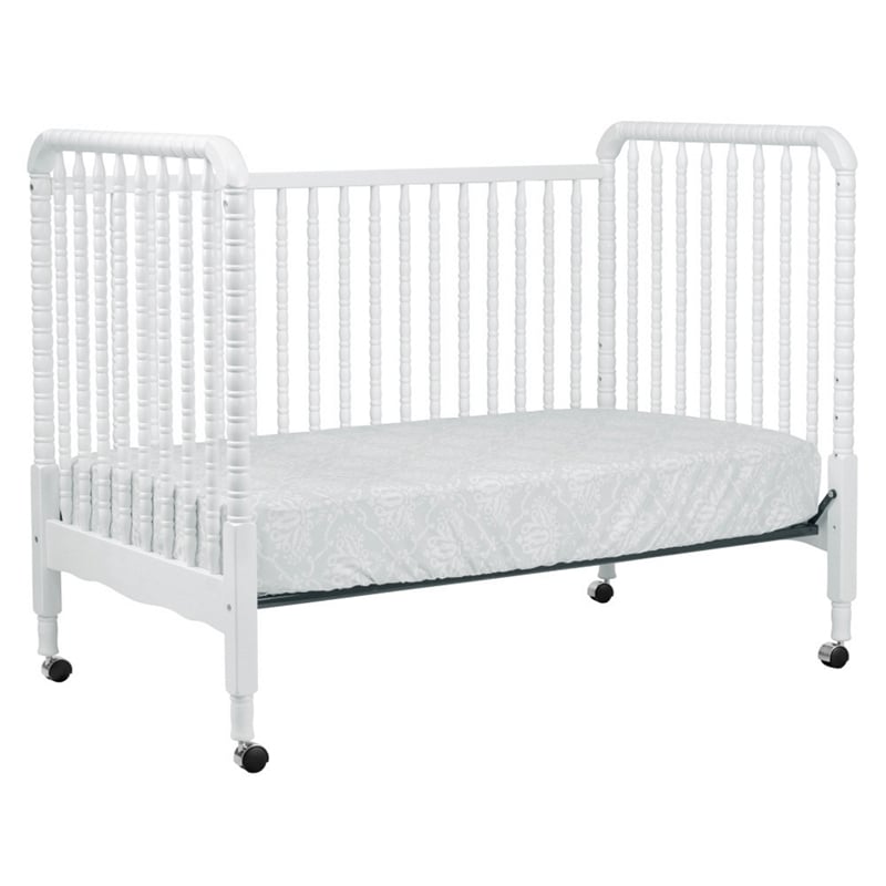 DaVinci Jenny Lind 3-in-1 Convertible Crib in White