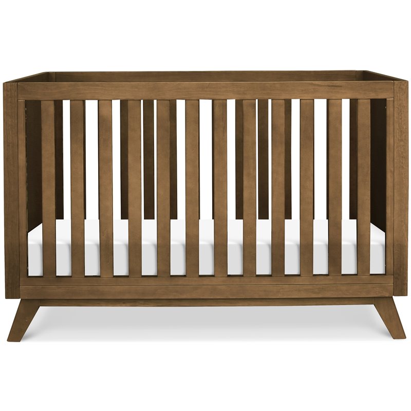 DaVinci Otto Pine Wood 3-in-1 Convertible Crib in Walnut
