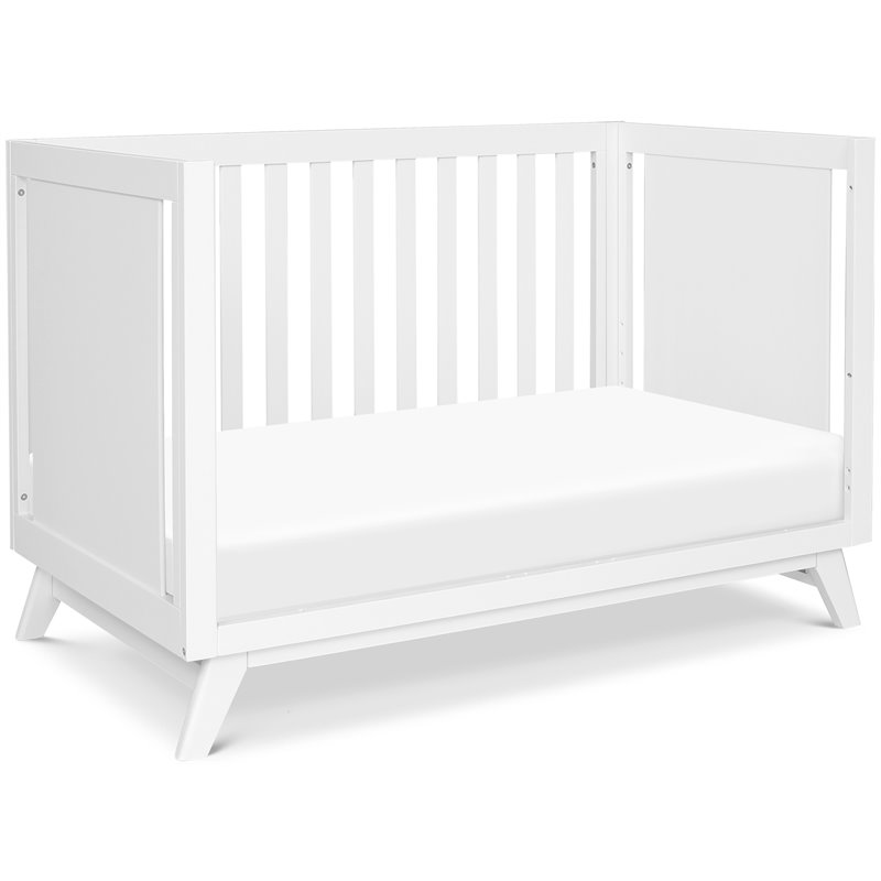 DaVinci Otto Pine Wood 3-in-1 Convertible Crib in White