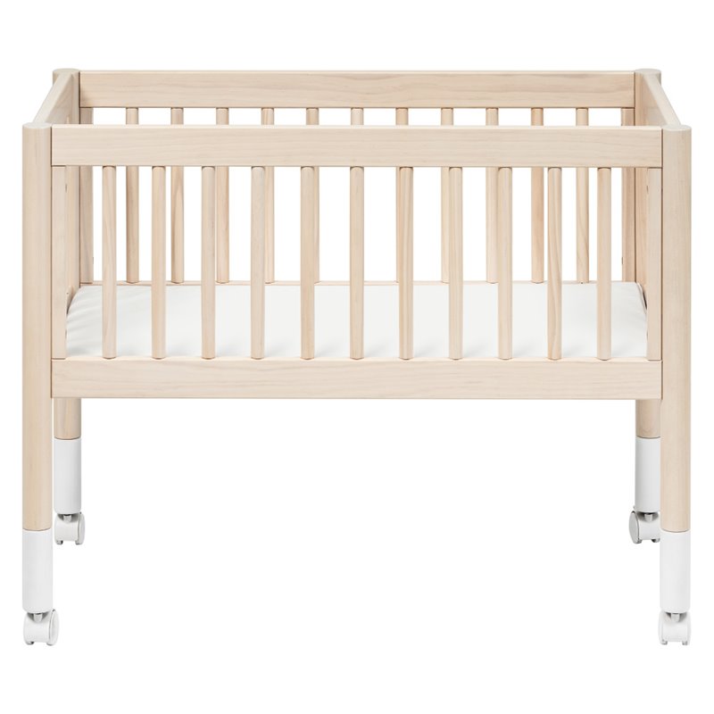 Babyletto Gelato Portable Bassinet in Washed Natural/White