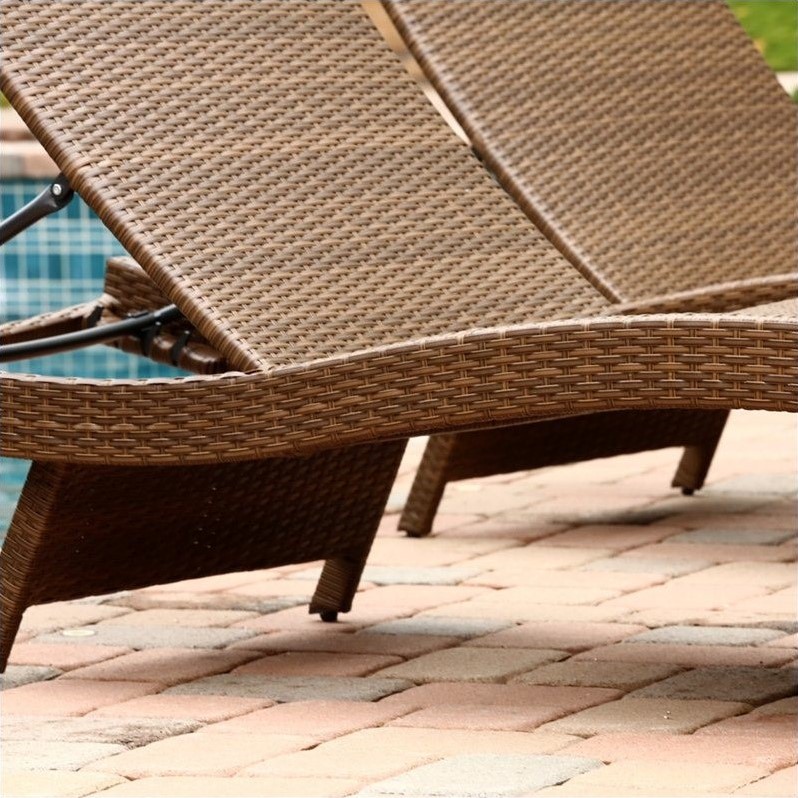 Abbyson Palermo Outdoor Wicker Chaise in Brown (Set of 2) DLRLC150
