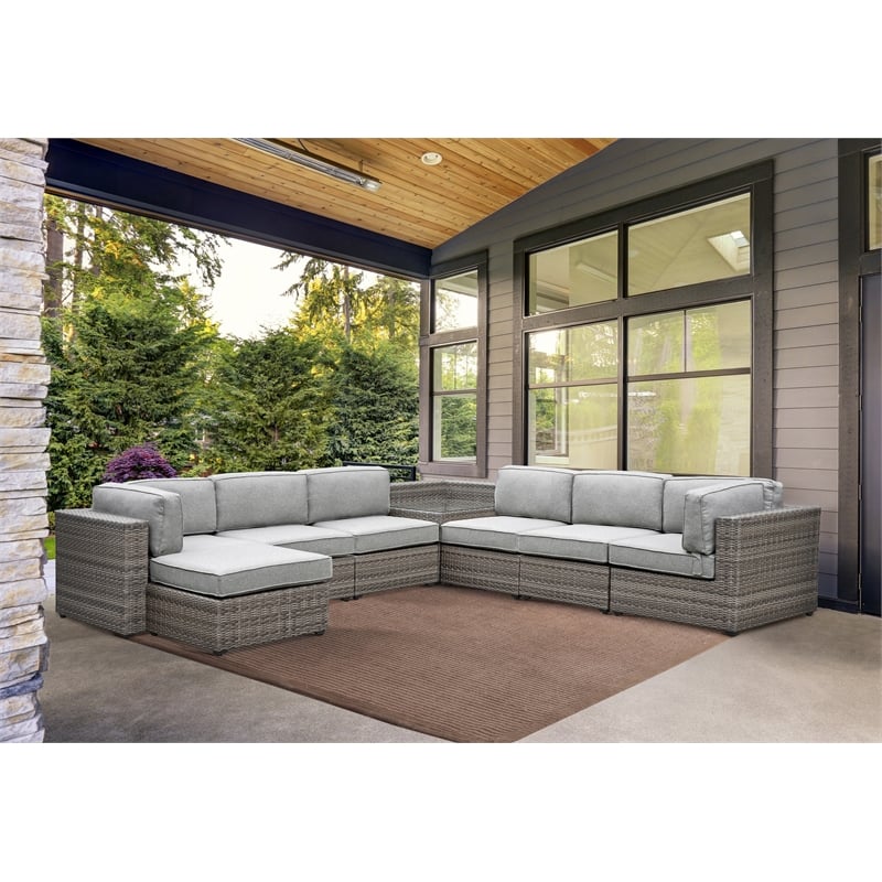 Tamyra Driftwood Gray 7-Piece Wicker Sectional