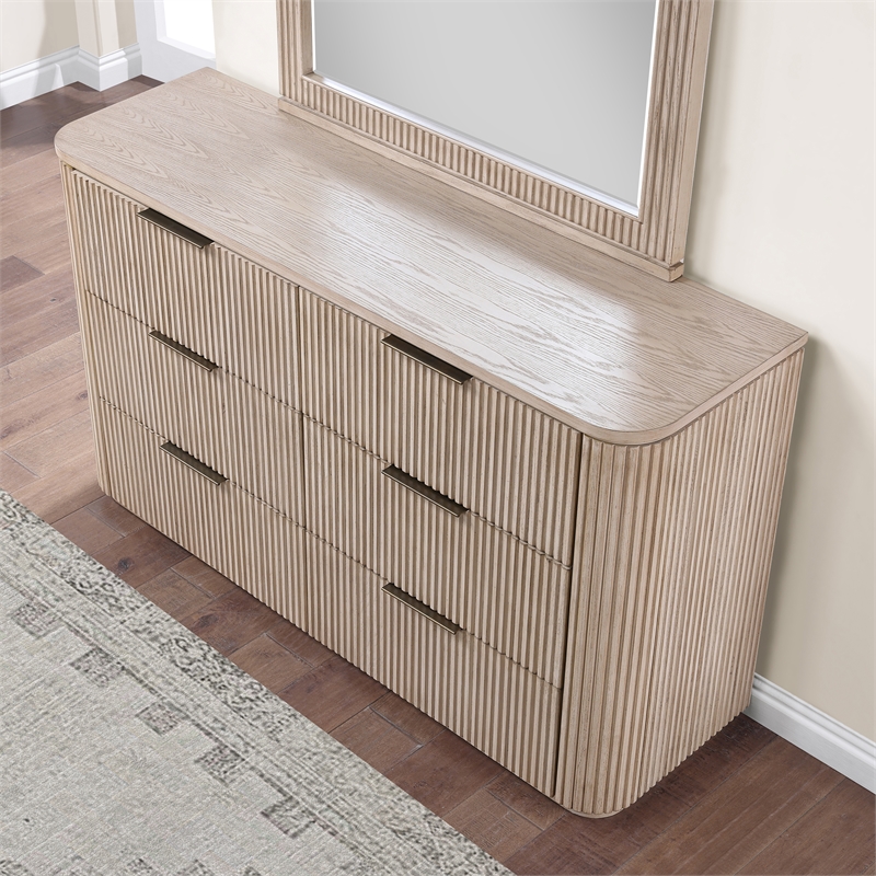 Steve Silver Henry Dresser and Mirror in Sand/Tan