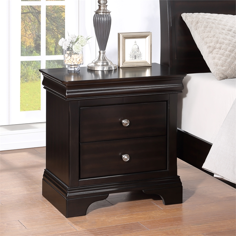 Steve Silver Dominique Queen 4PC Bedroom Set in Brown